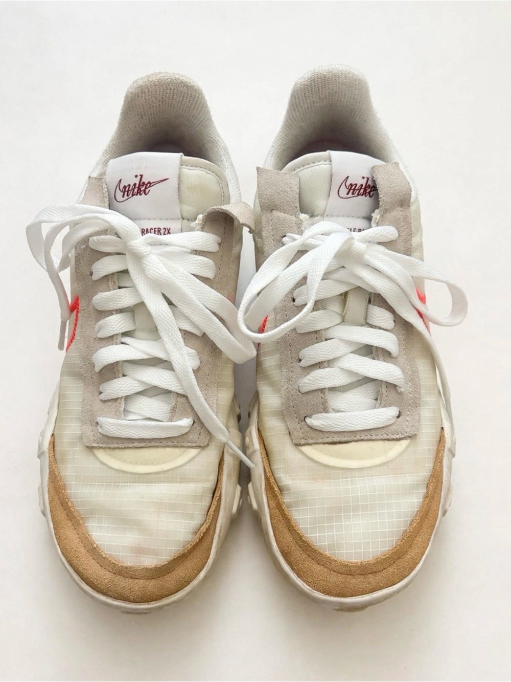 Nike Waffle Racer 2X White Bright Crimson Tan Gum Womens 7 CK6647-101